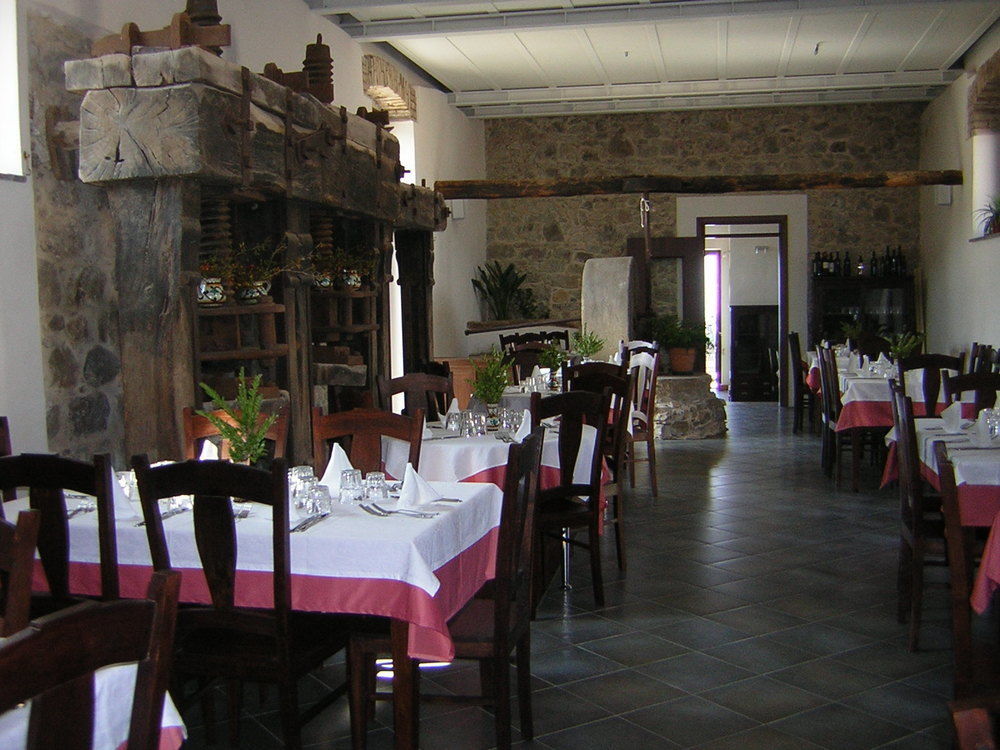 Agriturismo Case Tabarani Collesano ภายนอก รูปภาพ